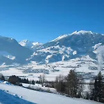 Nyaraló Haus Der By Interhome Hart im Zillertal
